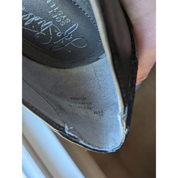 Life Stride Soft System Black Juliana Leather Slip On Wedge Flats Size 11 - Picture 10 of 14